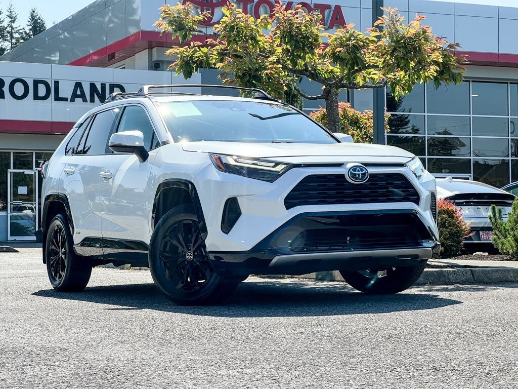 2024 Toyota RAV4 Hybrid SE AWD