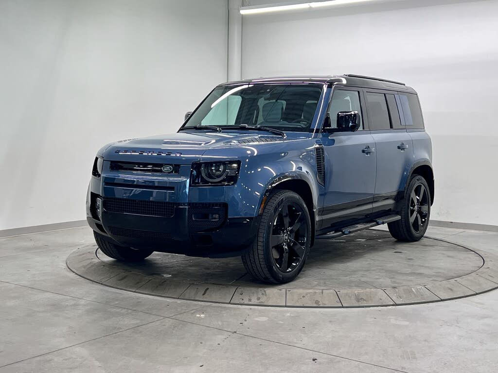 2025 Land Rover Defender 110 P400 X-Dynamic SE AWD