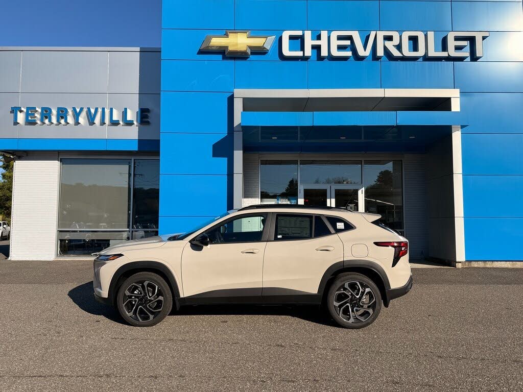 2026 Chevrolet Trax RS with 2RS FWD