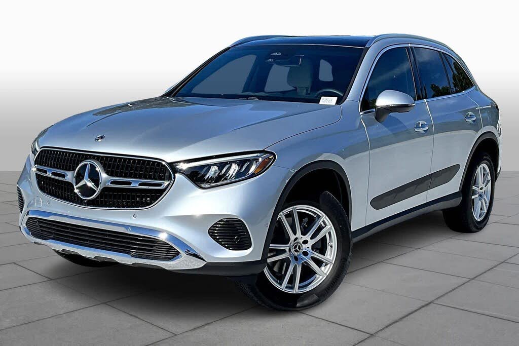 2025 Mercedes-Benz GLC 300 RWD