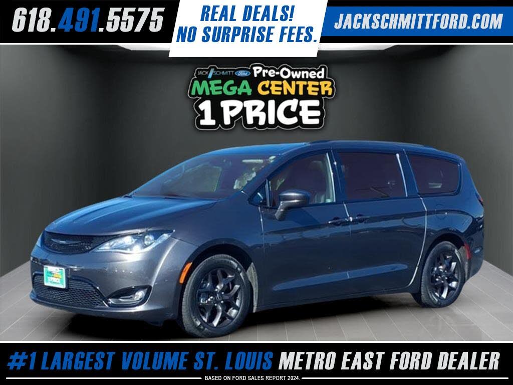 2020 Chrysler Pacifica Touring L Plus FWD