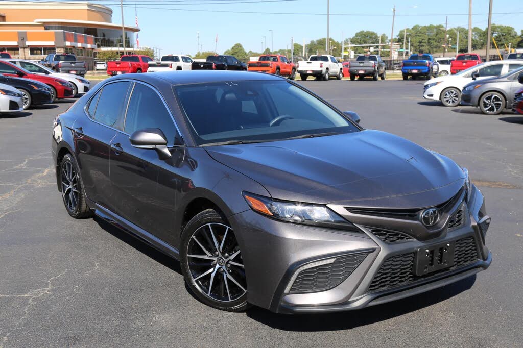 2023 Toyota Camry SE FWD