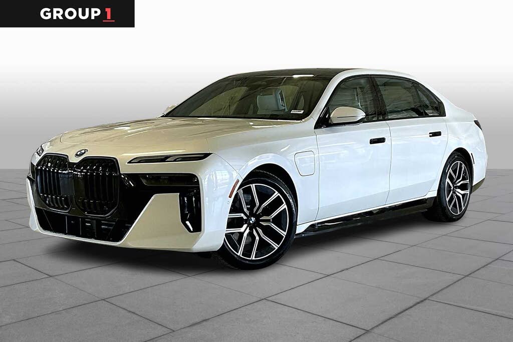 2025 BMW 7 Series 750e xDrive