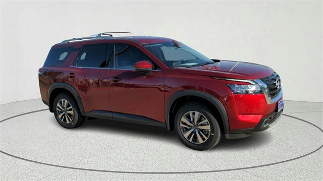 2023 Nissan Pathfinder SL FWD