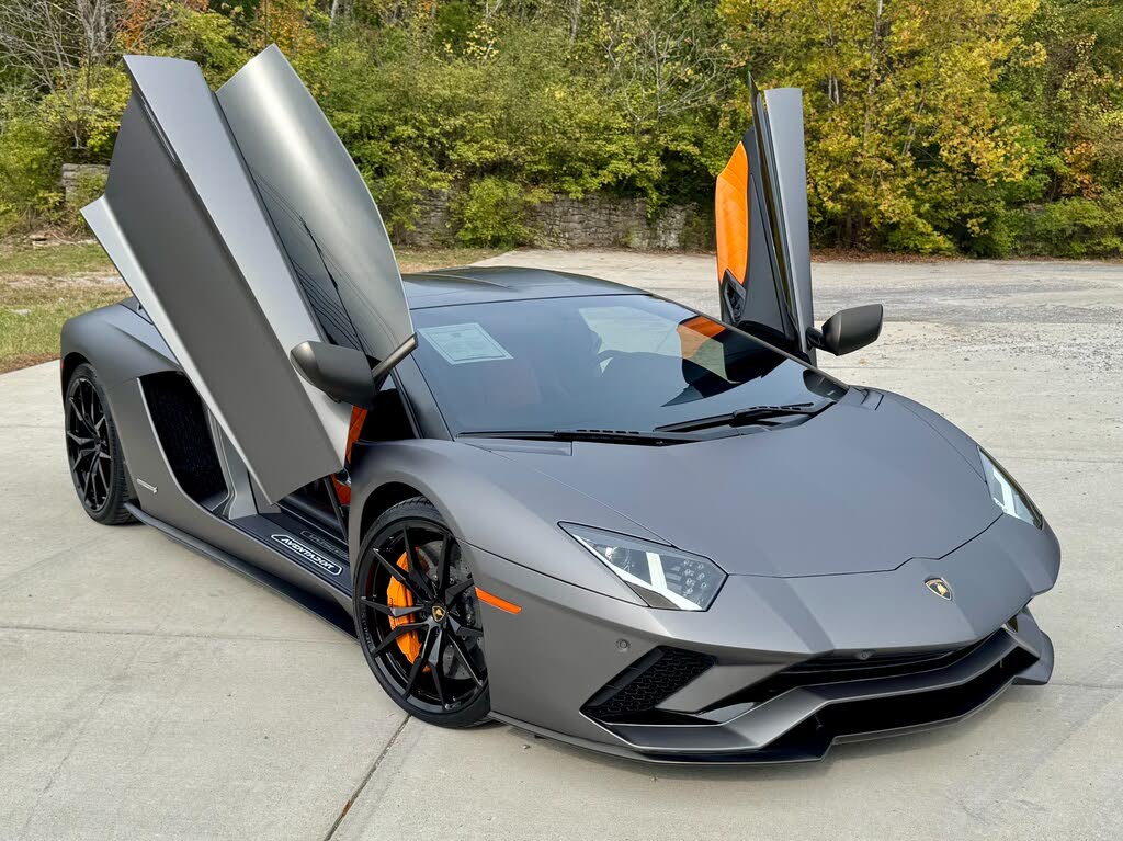 2018 Lamborghini Aventador LP 740-4 S Coupe AWD