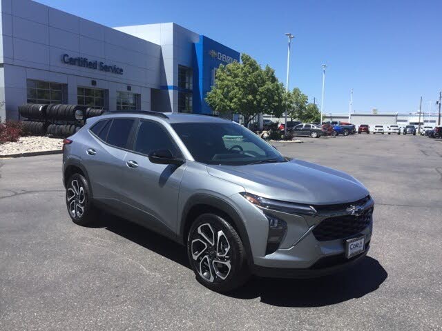 2025 Chevrolet Trax RS with 2RS FWD