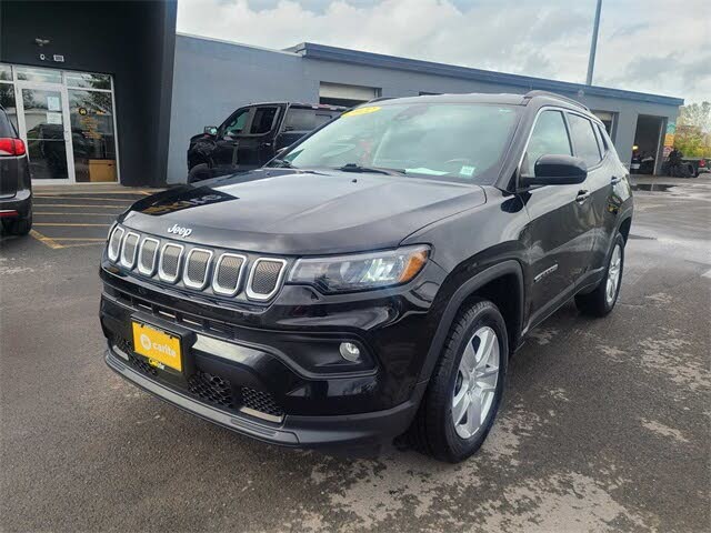 2022 Jeep Compass Latitude 4WD