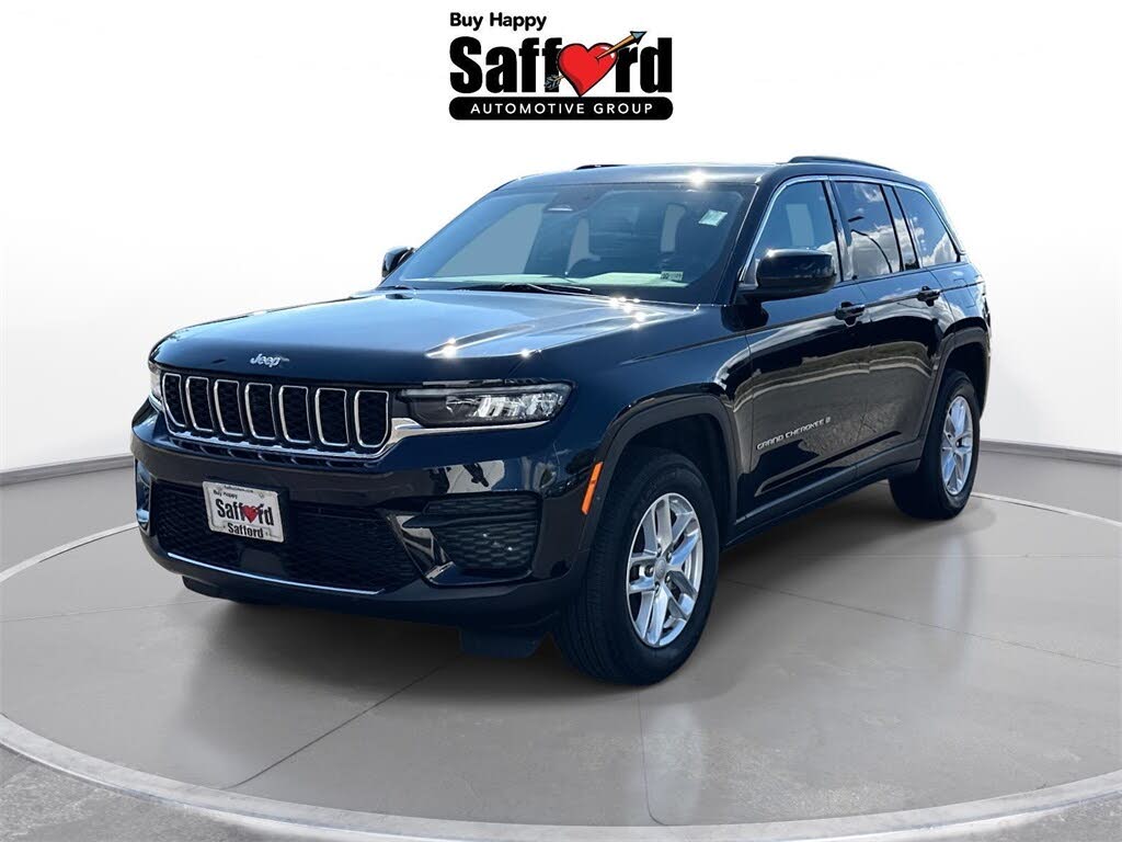 2025 Jeep Grand Cherokee Laredo 4WD
