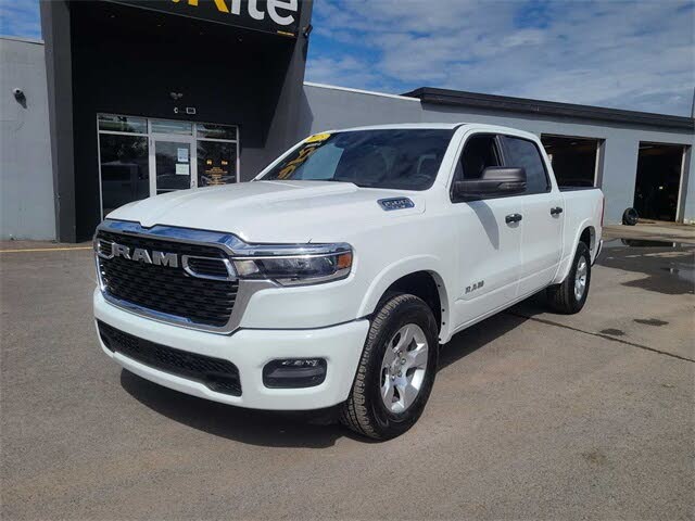2025 RAM 1500 Big Horn Crew Cab 4WD