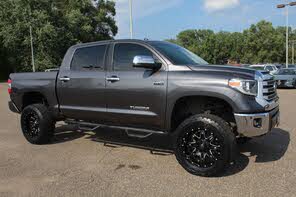 Toyota Tundra Limited CrewMax 5.7L 4WD