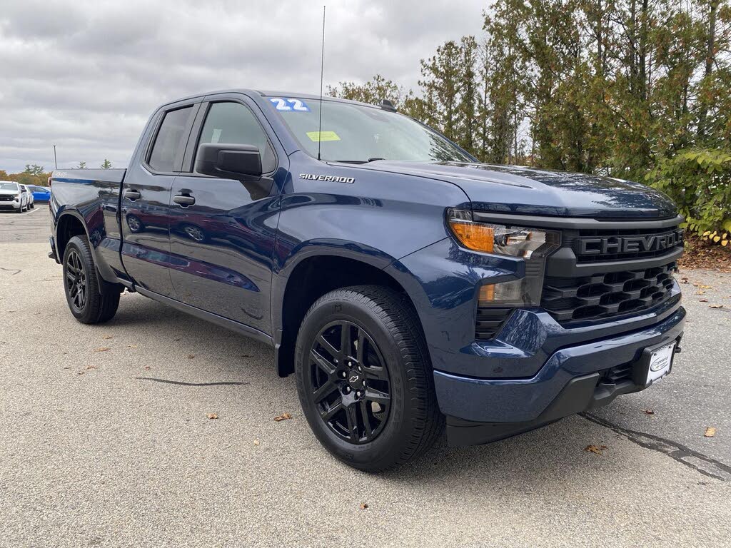 2022 Chevrolet Silverado 1500 Custom Double Cab 4WD