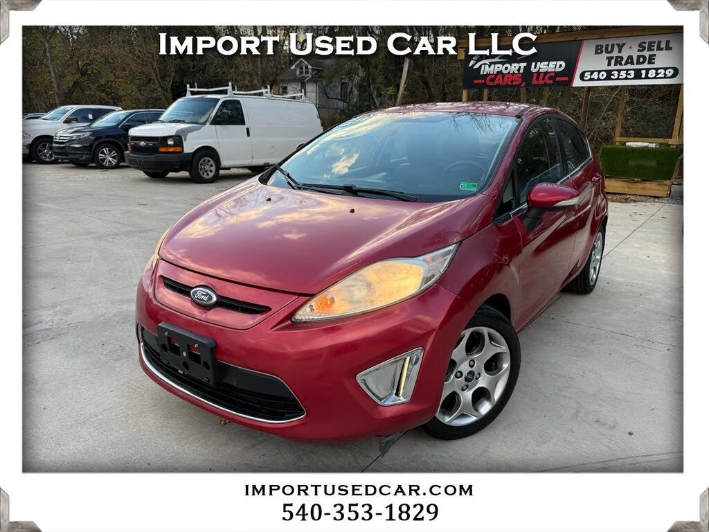 2011 Ford Fiesta SES Hatchback