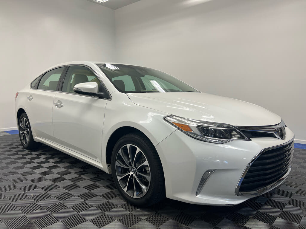 2017 Toyota Avalon XLE Premium