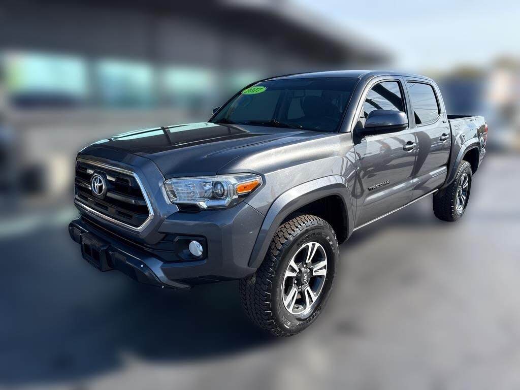 2017 Toyota Tacoma SR5 V6 Double Cab 4WD