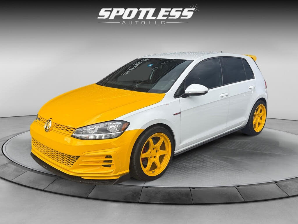 2018 Volkswagen Golf GTI 2.0T SE 4-Door FWD