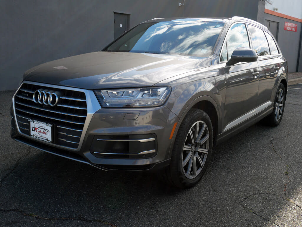 2019 Audi Q7 55 TFSI quattro SE Premium Plus