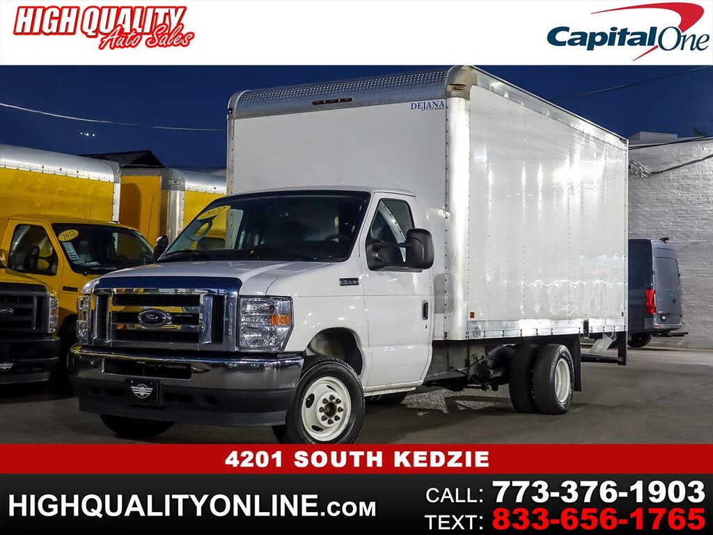 2022 Ford E-Series Chassis E-350 SD Cutaway SB RWD