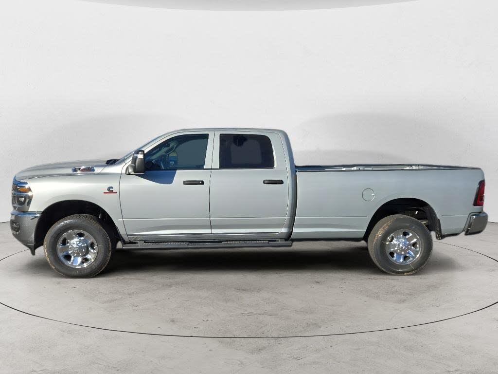2026 RAM 3500 Tradesman Crew Cab LB 4WD