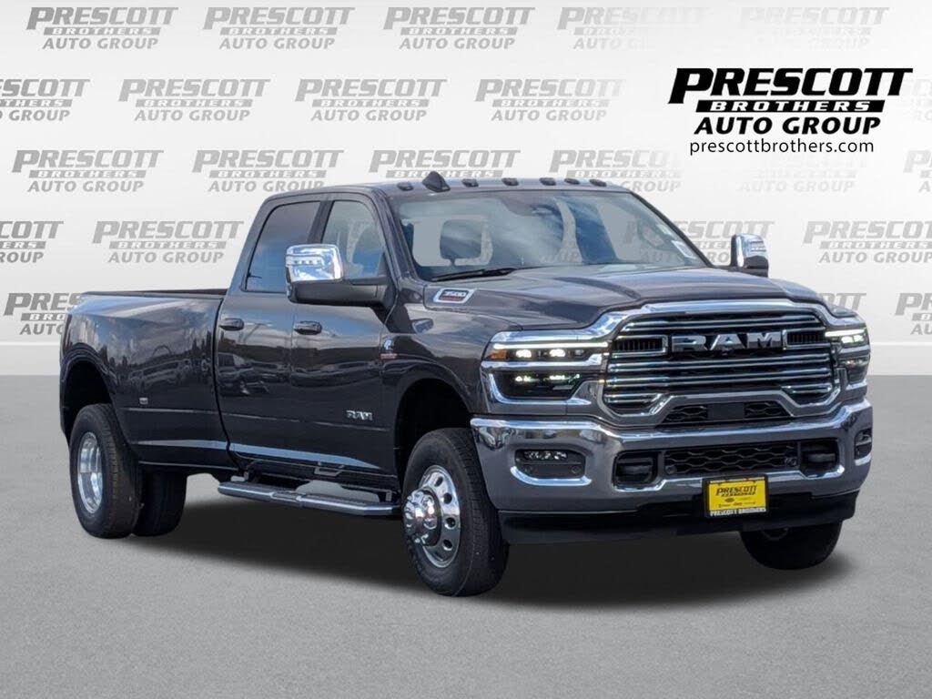 2026 RAM 3500 Laramie Crew Cab LB DRW 4WD