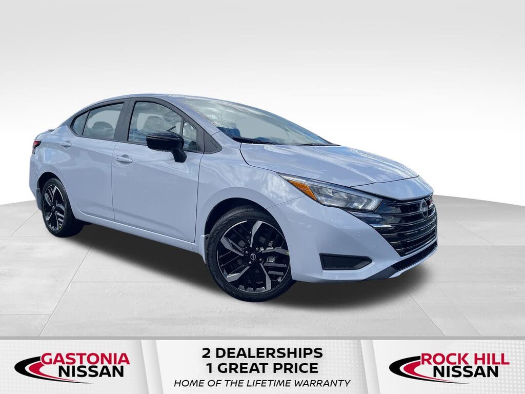 2025 Nissan Versa SR FWD