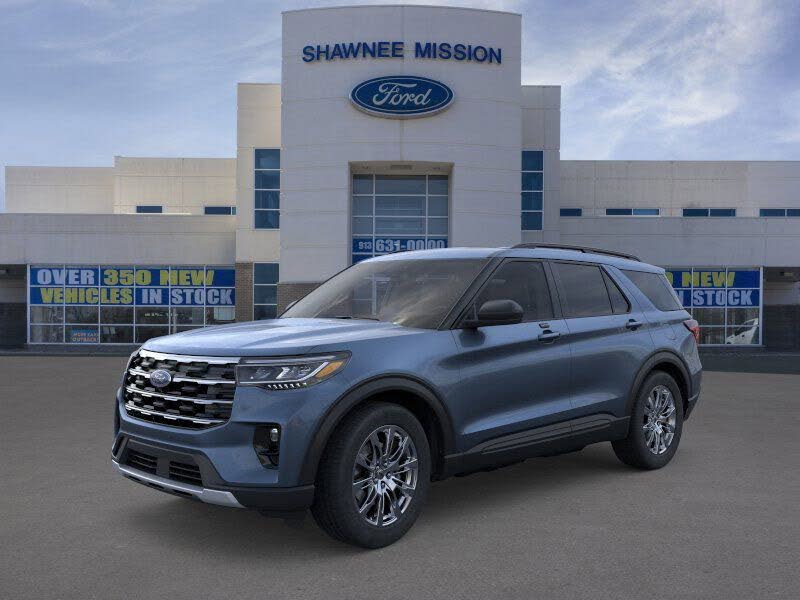 2026 Ford Explorer Active AWD