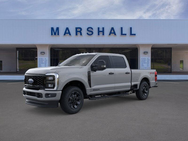 2026 Ford F-250 Super Duty XL Crew Cab 4WD