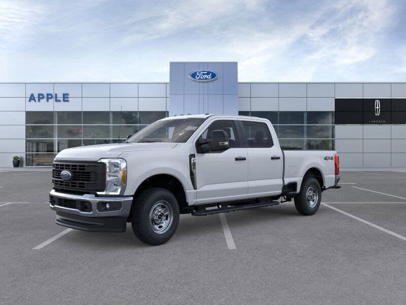 2026 Ford F-250 Super Duty XL Crew Cab 4WD