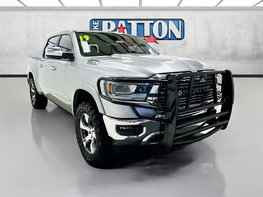 2019 RAM 1500 Laramie Crew Cab RWD