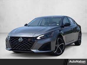 Nissan Altima 2.5 SR FWD