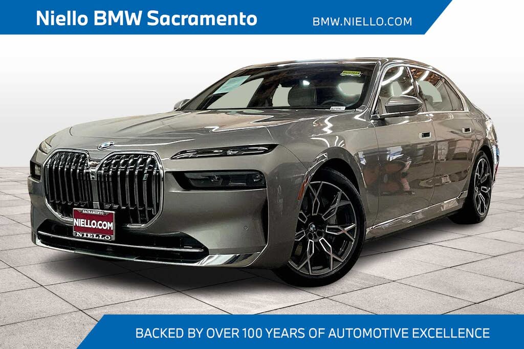 2025 BMW i7 xDrive60