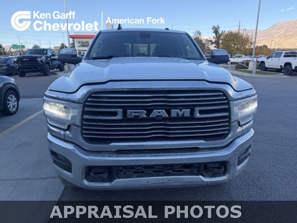 2019 RAM 3500 Laramie Crew Cab LB 4WD