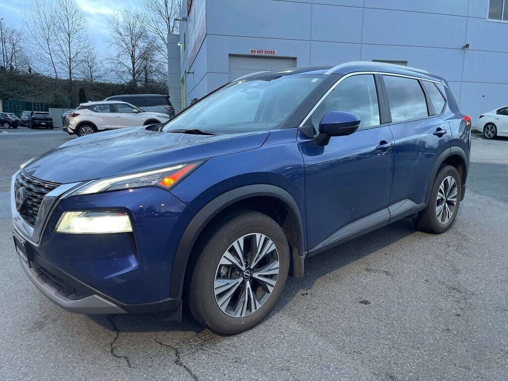 2023 Nissan Rogue SV Moonroof AWD