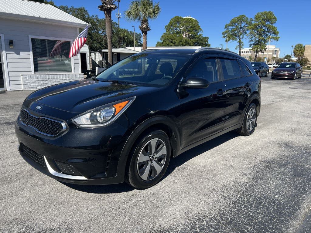 2017 Kia Niro LX