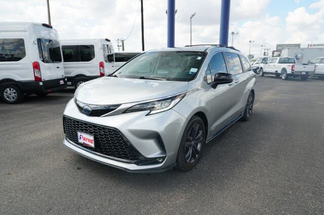 2021 Toyota Sienna XSE 7-Passenger FWD