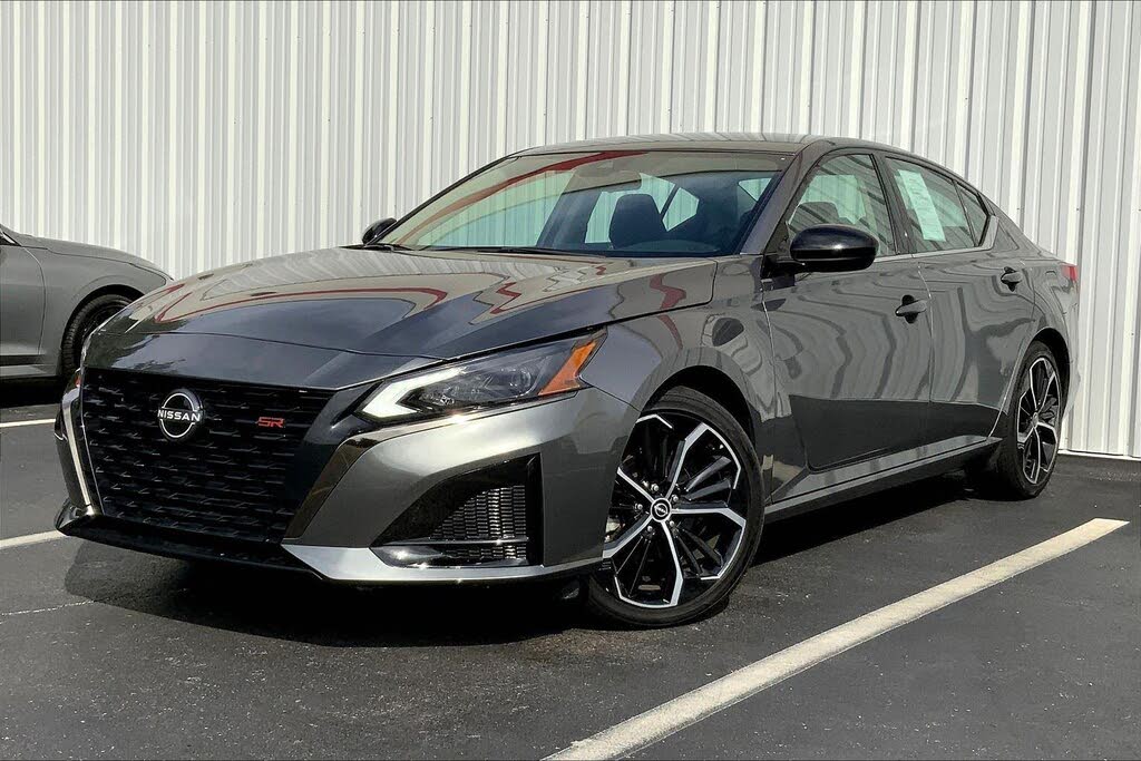 2024 Nissan Altima 2.5 SR FWD
