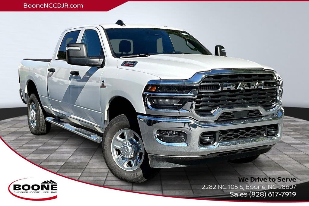 2025 RAM 2500 Tradesman Crew Cab 4WD