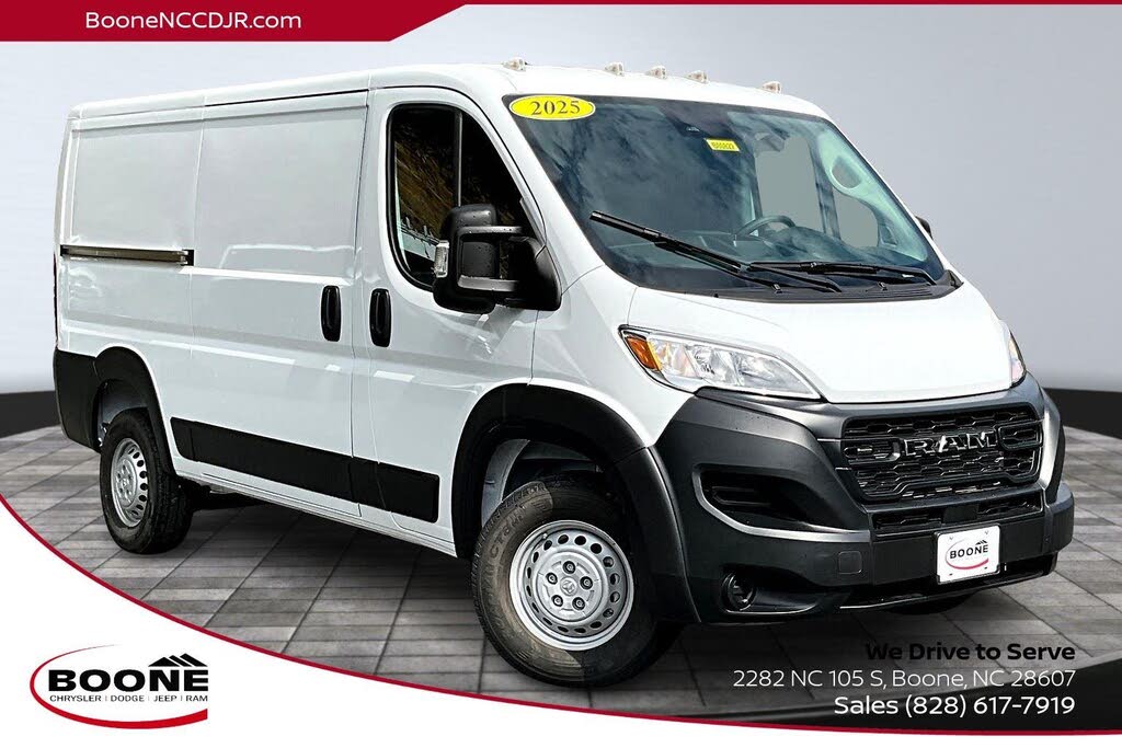 2025 RAM ProMaster 2500 Tradesman 136 Low Roof Cargo Van FWD