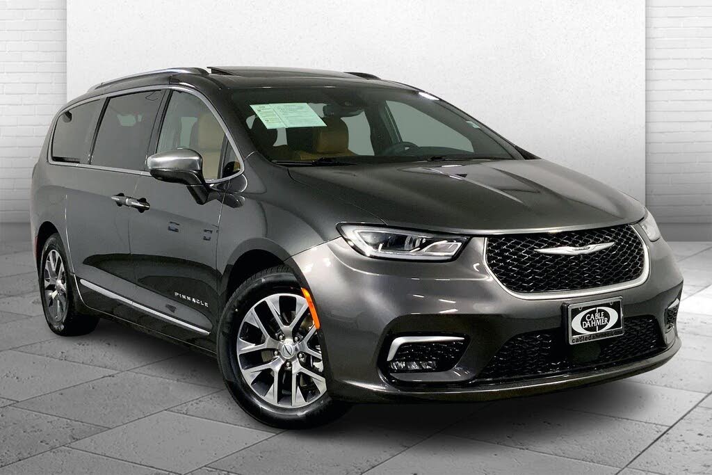 2022 Chrysler Pacifica Hybrid Pinnacle FWD