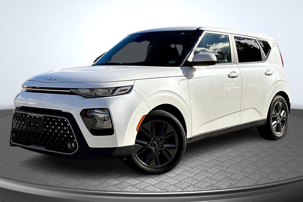 2022 Kia Soul EX FWD