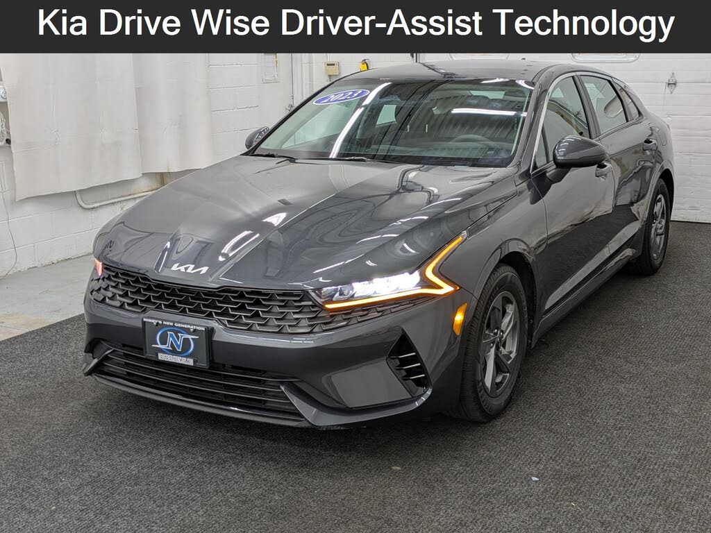 2023 Kia K5 LXS FWD