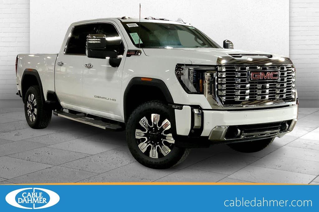 2025 GMC Sierra 2500HD Denali Crew Cab 4WD