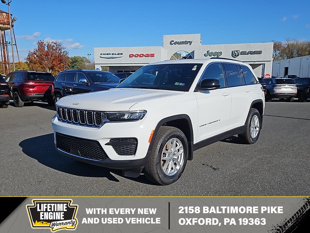 2025 Jeep Grand Cherokee Laredo X 4WD