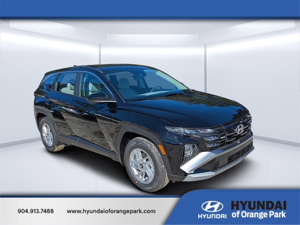 2026 Hyundai Tucson SE FWD