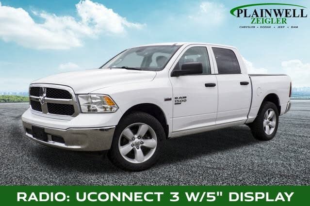 2022 RAM 1500 Classic SLT Crew Cab 4WD