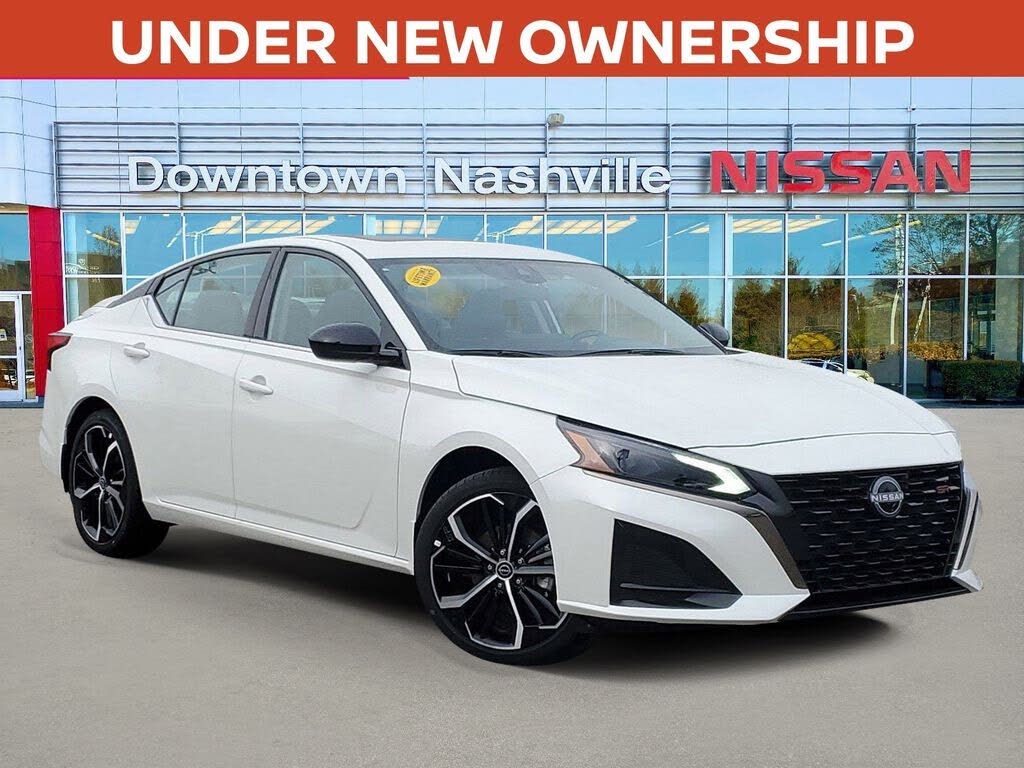 2025 Nissan Altima 2.5 SR FWD