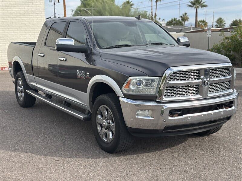2016 RAM 2500 Laramie Mega Cab 4WD