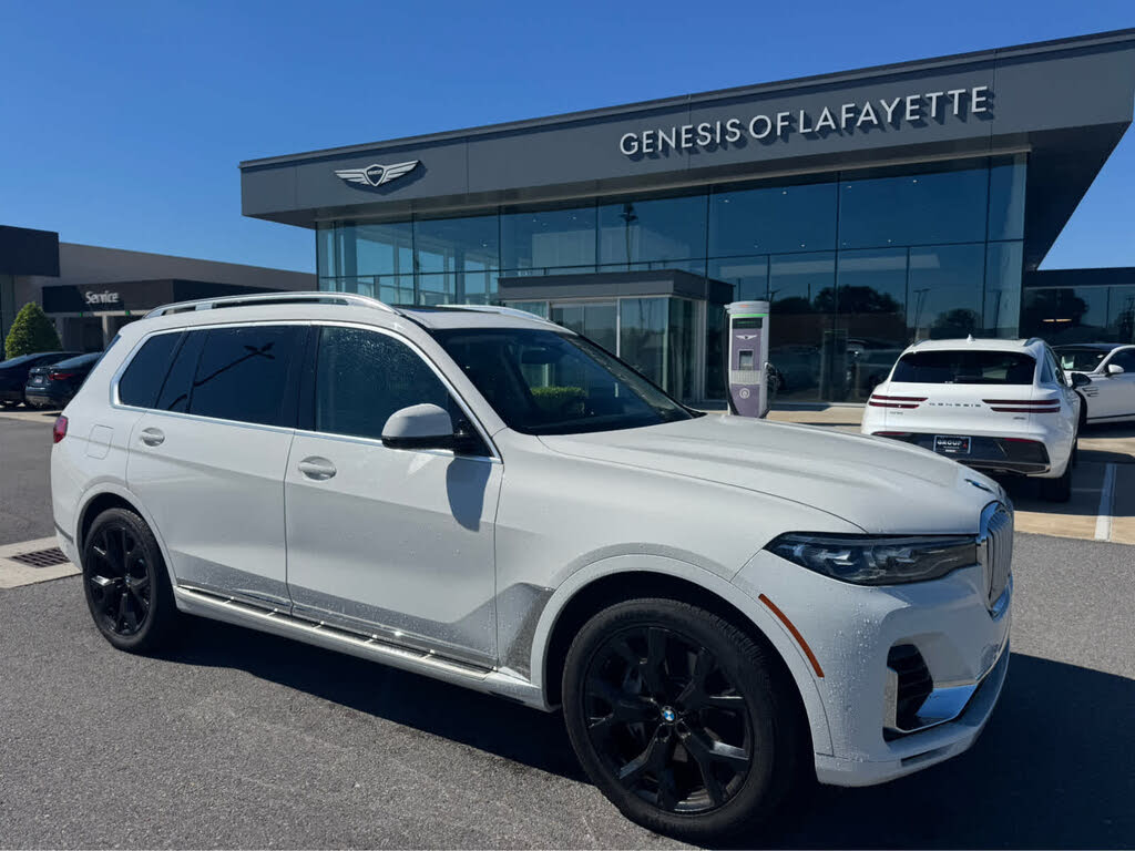 2022 BMW X7 xDrive40i AWD