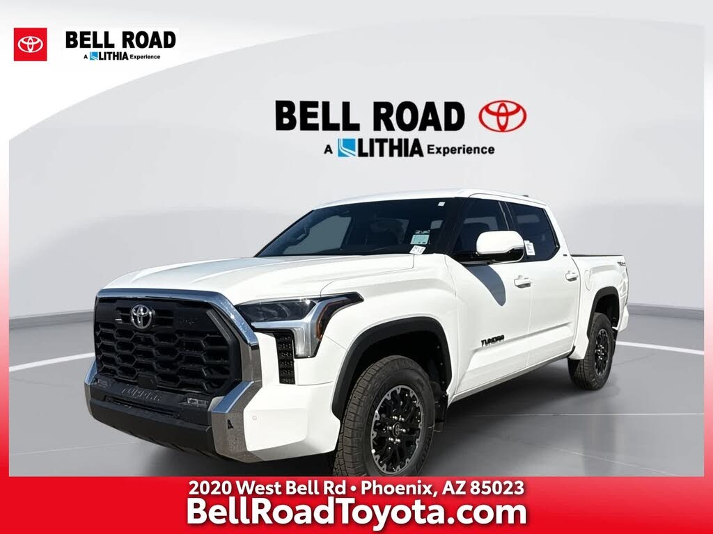 2025 Toyota Tundra SR5 CrewMax Cab 4WD