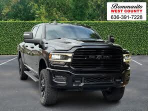 RAM 2500 Laramie Mega Cab 4WD