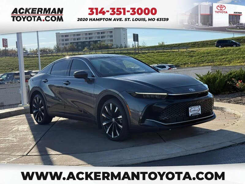 2023 Toyota Crown Platinum AWD